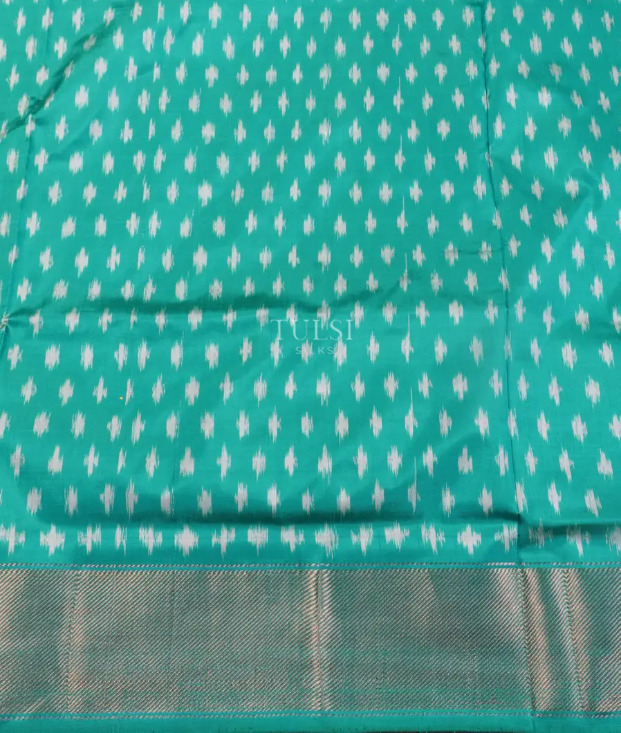 Green Ikat Silk Saree T5407943