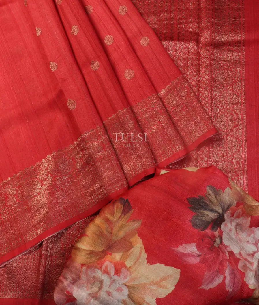 Red Banaras Tussar Georgette Saree T5418582