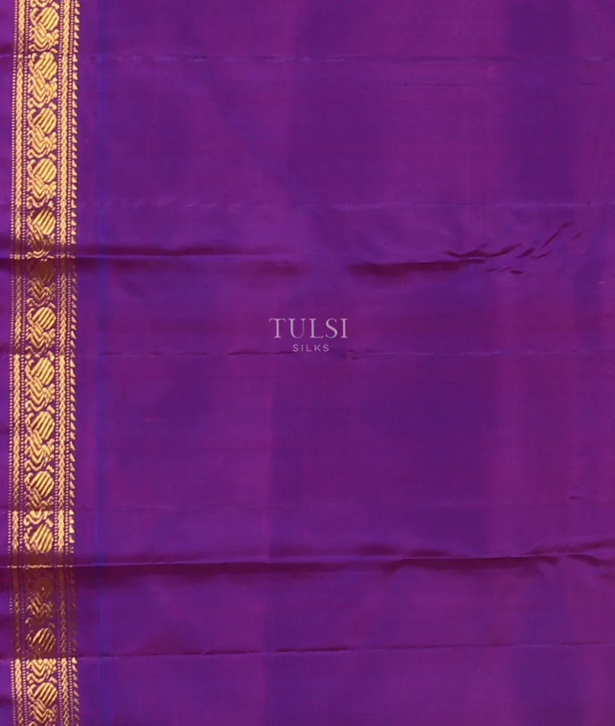 Yellow And Green Kanjivaram Silk Saree T5394843