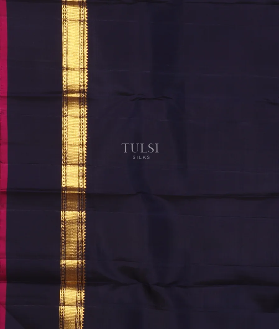 Green Kanjivaram Silk Saree T5205793