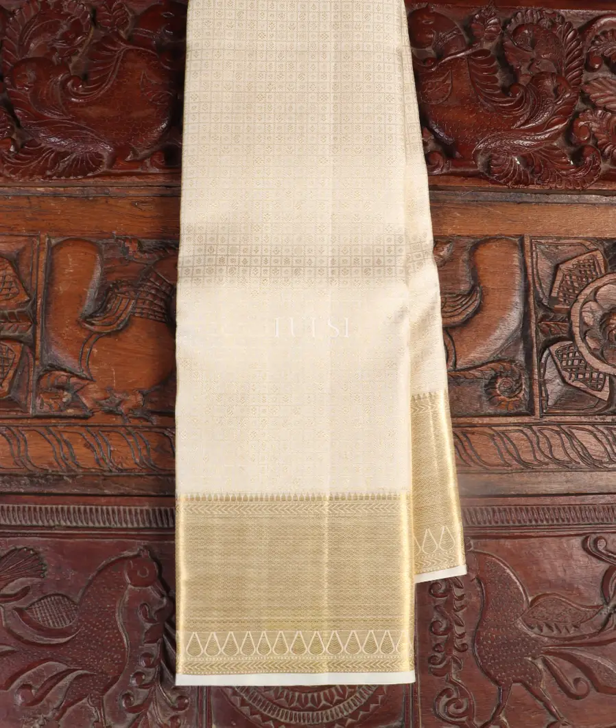 Off-White Kanjivaram Silk Saree T540962-image