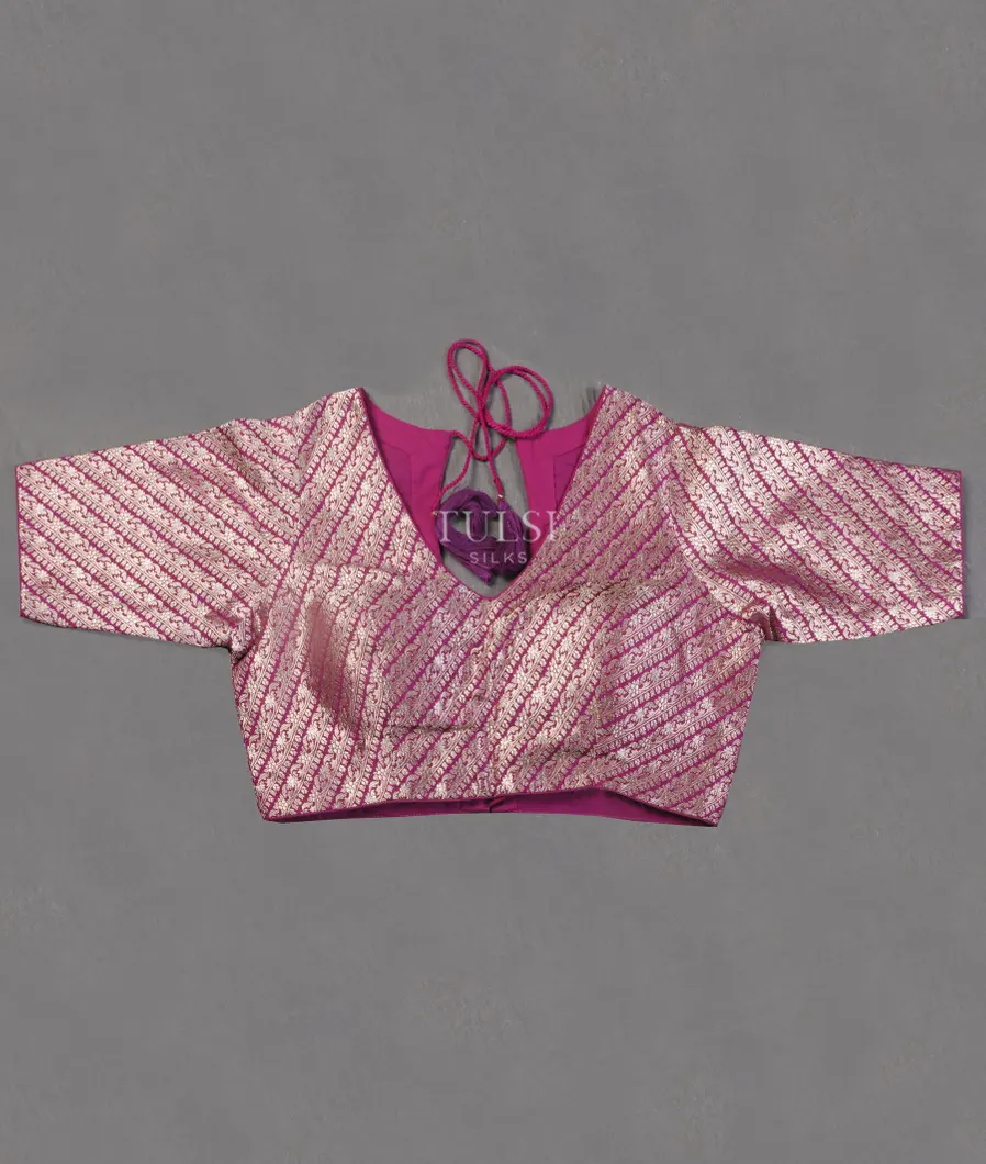 Beige Woven Tussar Saree T4966004