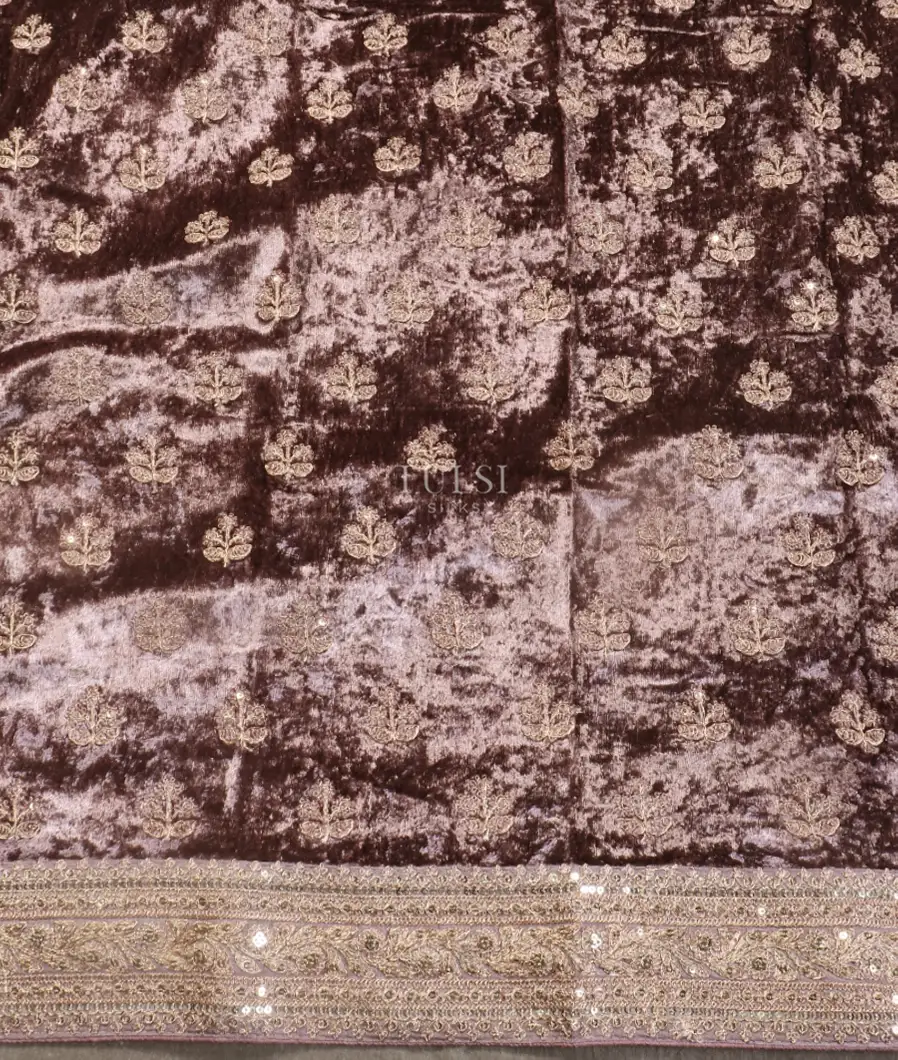 Lavender Crinkle Crepe Embroidery Silk Saree T5430573