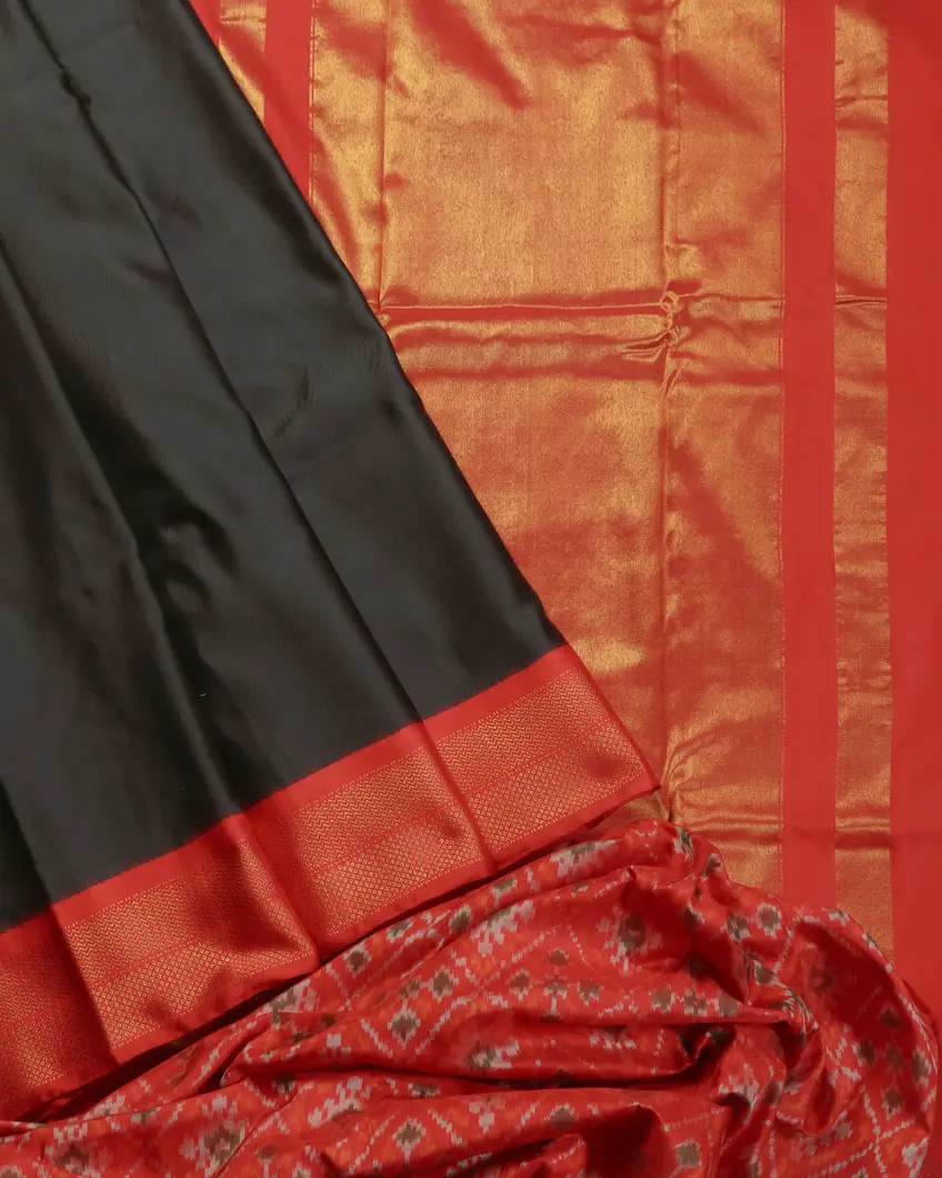 Black Twill Kanjivaram Silk Saree T4194832