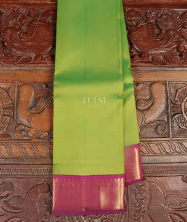 Yellowish Green Kanjivaram Silk Saree T5400651