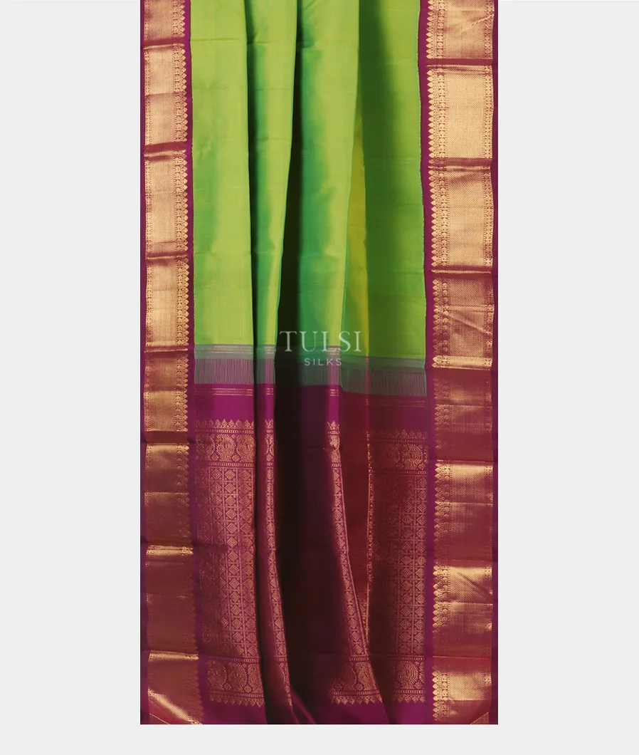 Yellowish Green Kanjivaram Silk Saree T5400652