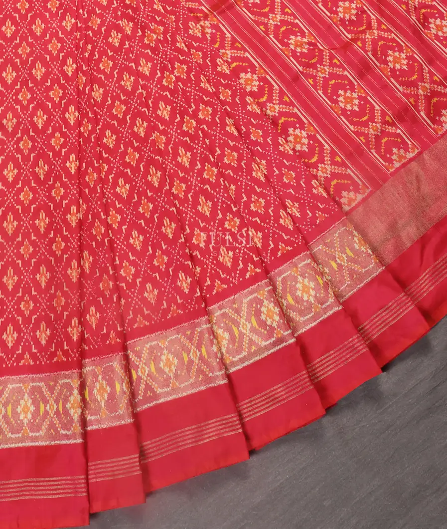 Pinkish Red Ikat Silk Saree T5449252