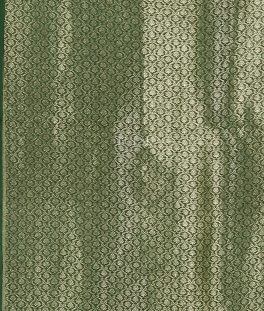 Red Banaras Silk Saree T5376833