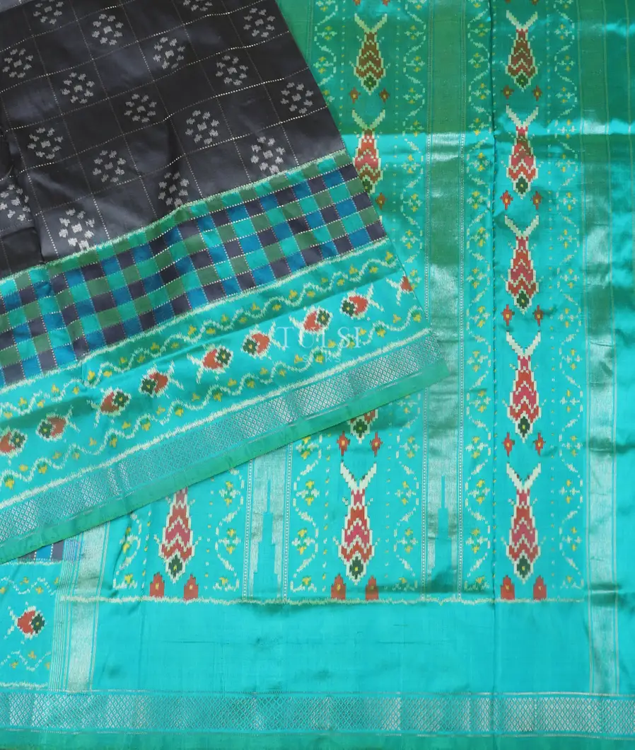 Grey Ikat Silk Saree T5452434