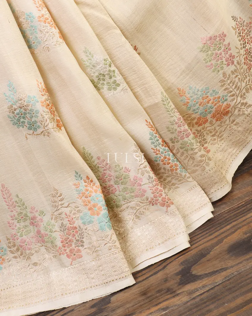 Off-White Tussar Georgette Saree T5445322