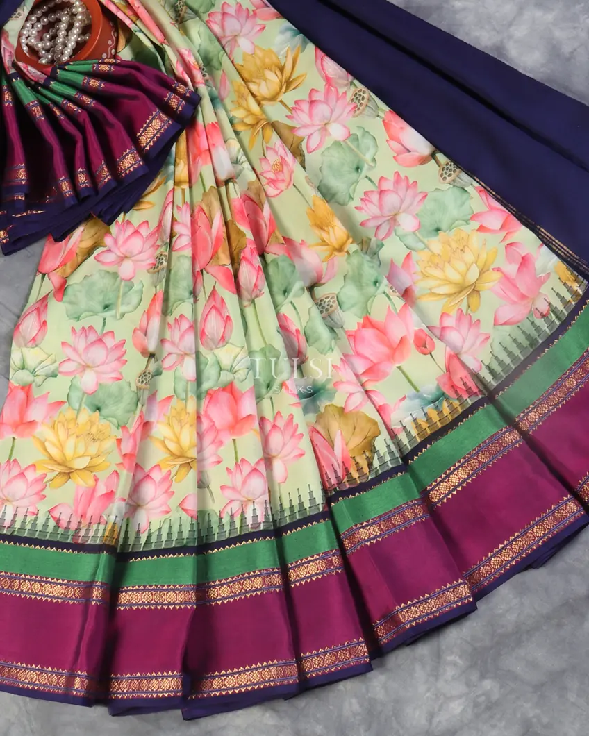 Green Printed Soft Silk Saree T5471192