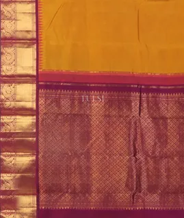 Yellow Kanjivaram Silk Saree T5508804
