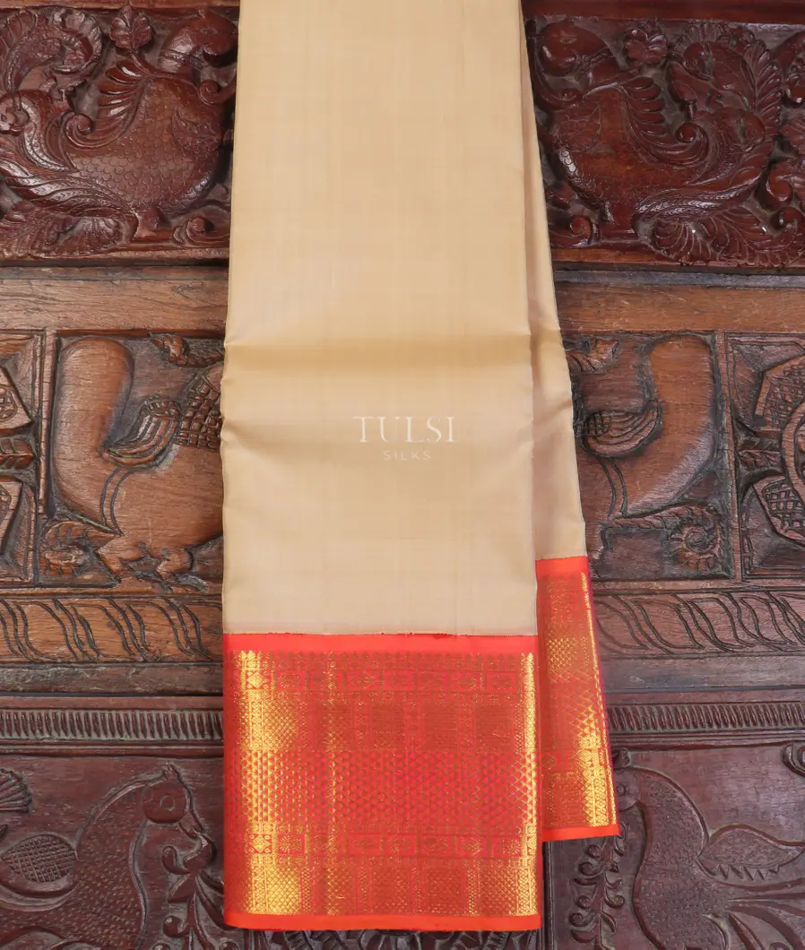 Off - White Kanjivaram Silk Saree T550879-image