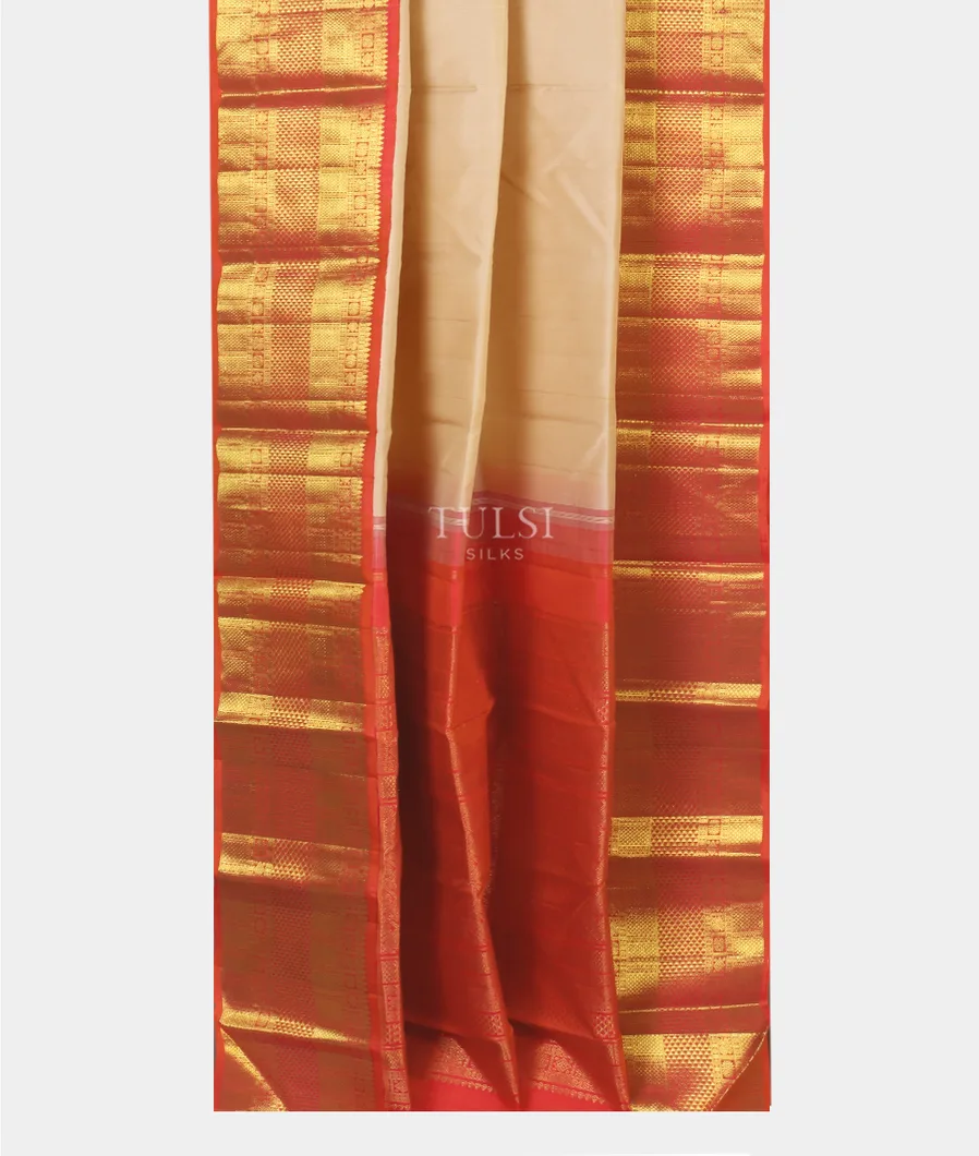 Off - White Kanjivaram Silk Saree T5508792