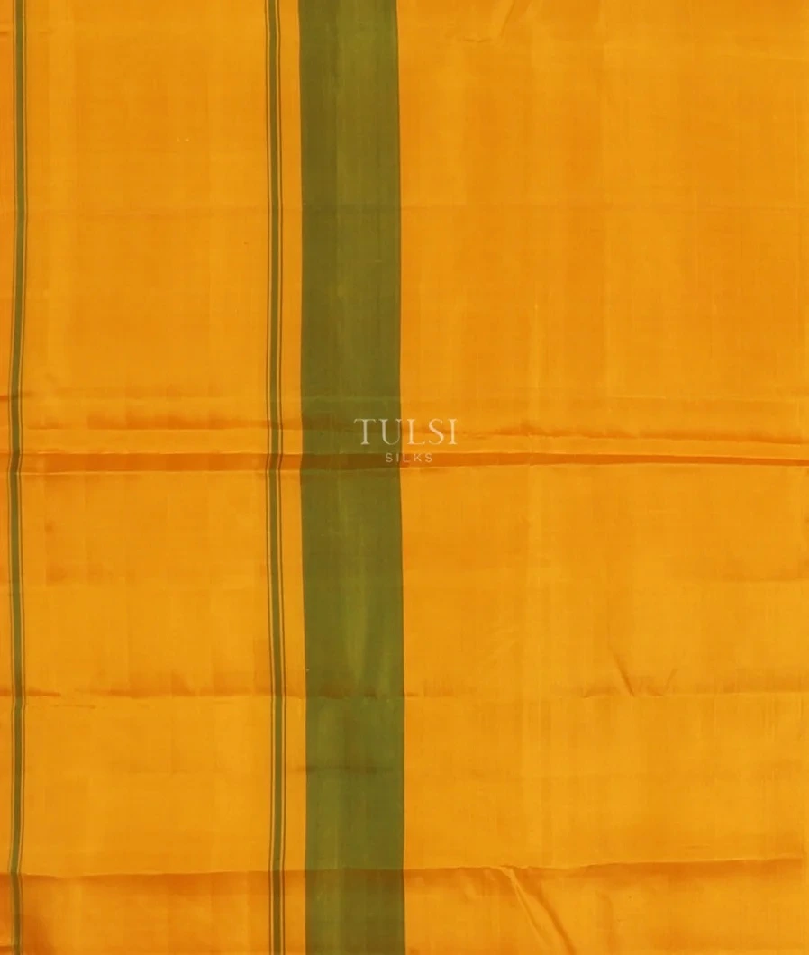 red-kanjivaram-silk-saree-t527935-t527935-c