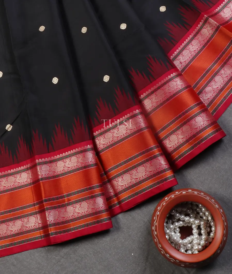 black-kanjivaram-silk-saree-t552266-t552266-b