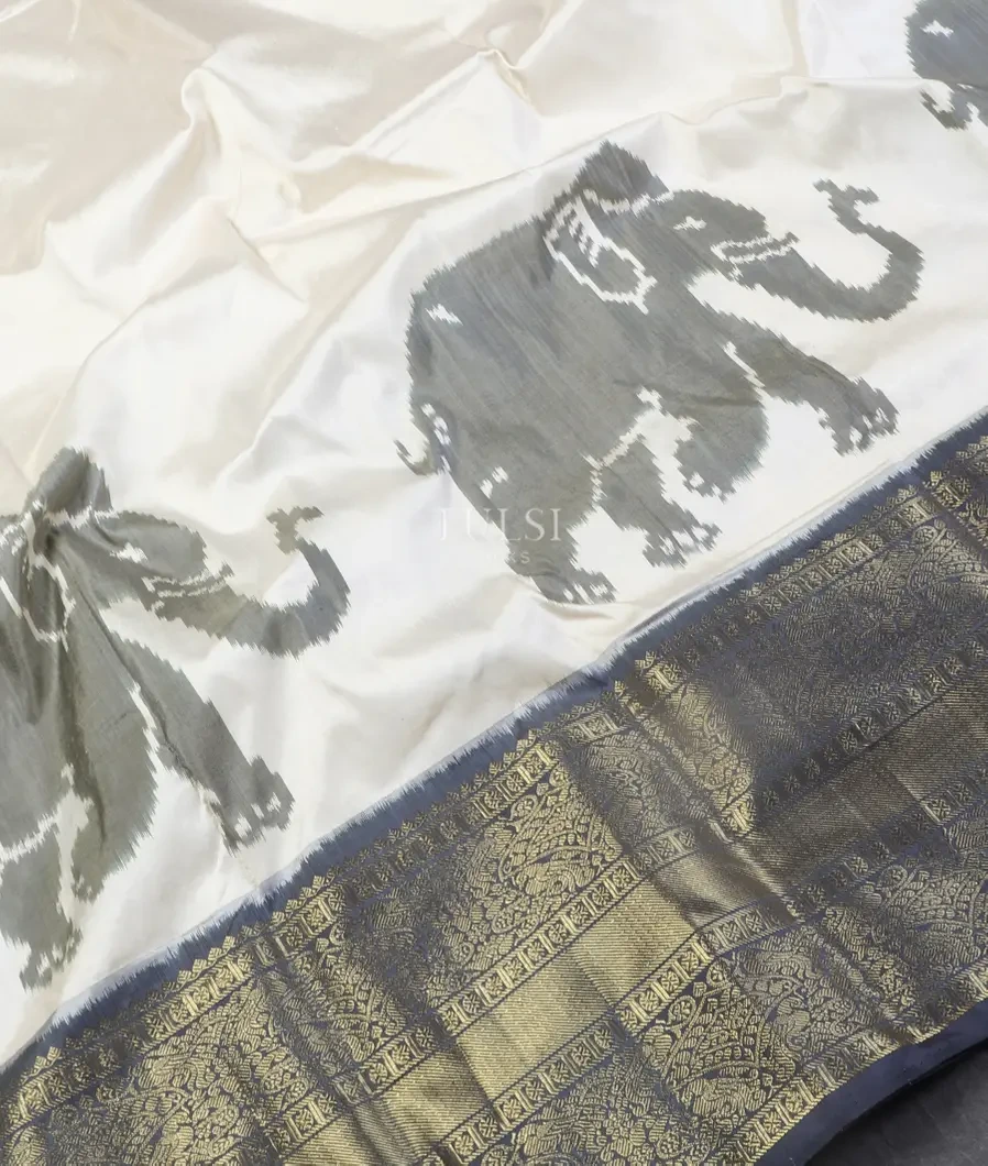 Off-White Ikat Silk Saree T5531025