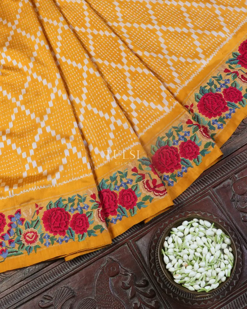 yellow-ikat-silk-saree-t551023-t551023-b