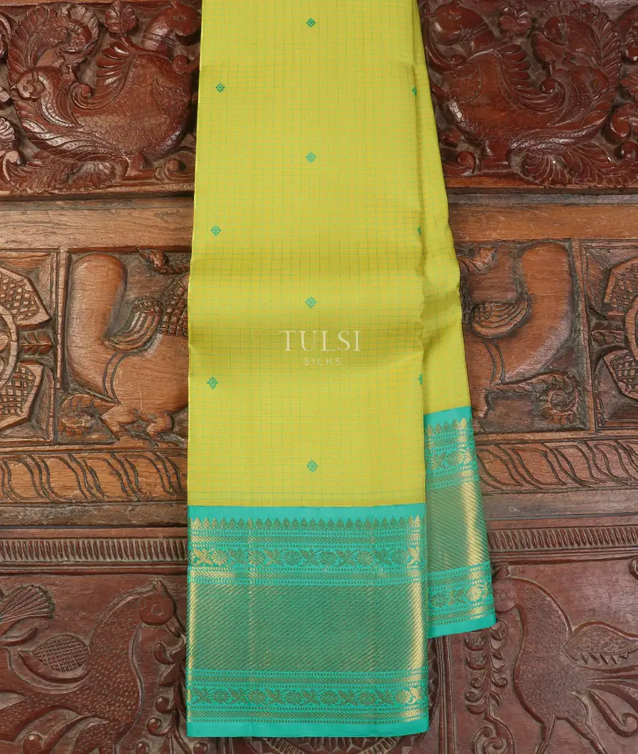 Green Kanjivaram Silk Saree T550200-image