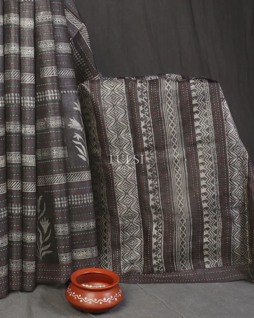 Grey Tussar Printed Saree T5534184