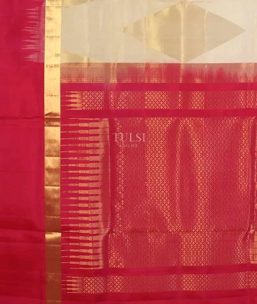 Off -White Soft Silk Saree T5582904