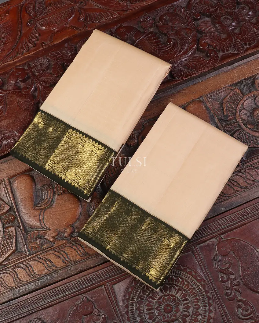 Beige Handwoven Kanjivaram Silk Dhoti and Vastharam T532990-image