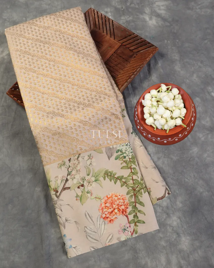 Off-White Printed Kanjivaram Silk Saree T563930-image