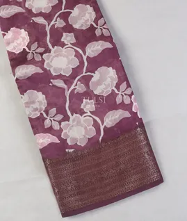 Purple  Soft Printed Cotton Saree T5545701