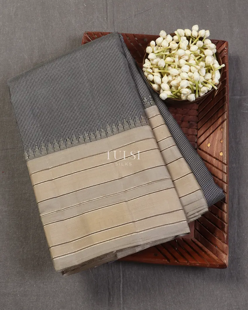 Grey Kanjivaram Silk Saree T560176-image