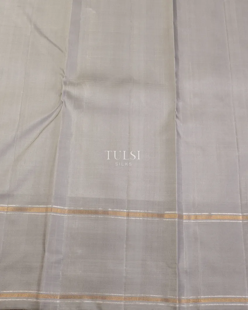 Green Kanjivaram Silk Saree T5601523