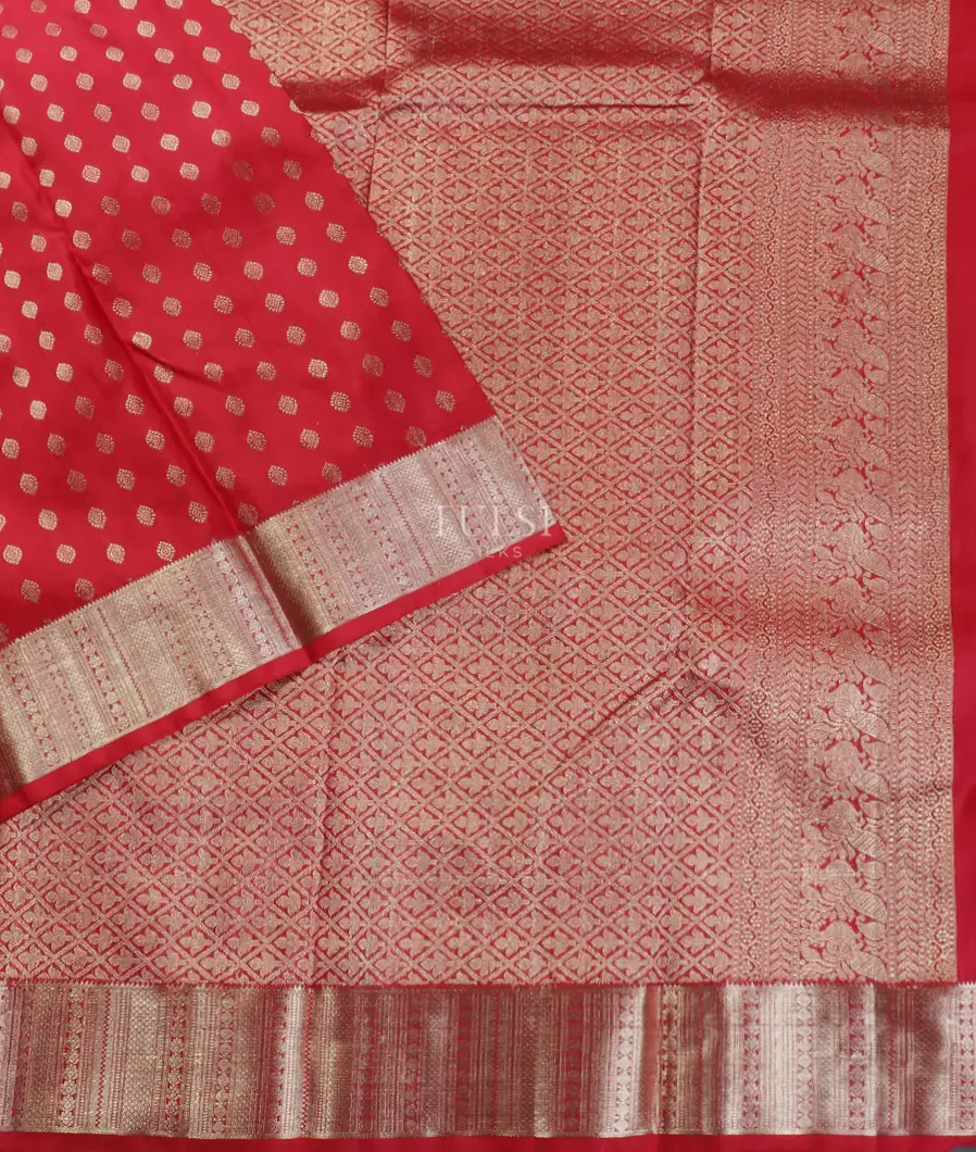 Red Kanjivaram Silk Saree T5526972