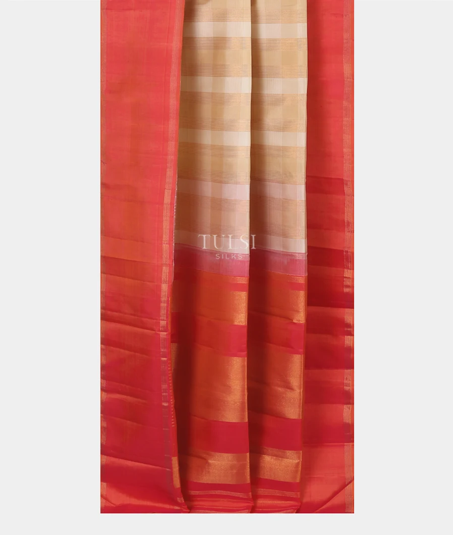 Off - White Kanjivaram Silk Saree T5604152