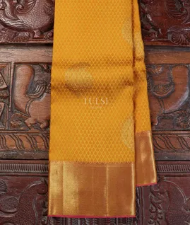 Yellow Kanjivaram Silk Saree T5327171