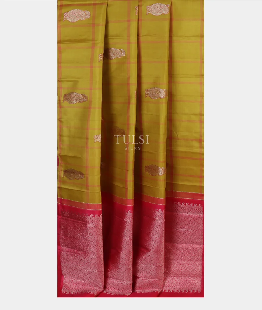 Yellowish Green Kanjivaram Silk Saree T5395892