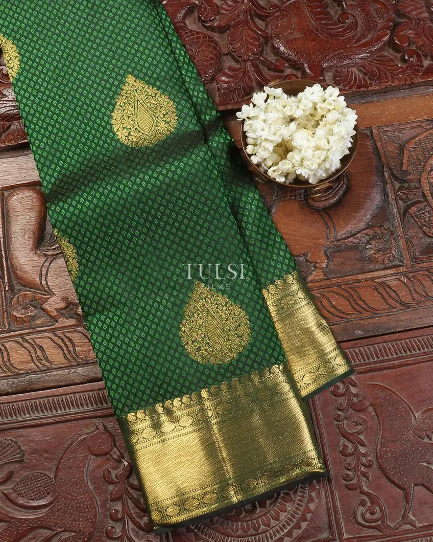 Green Kanjivaram Silk Saree T562339-image
