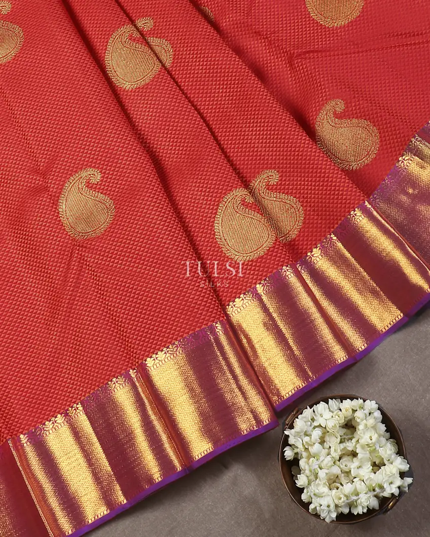 red-kanjivaram-silk-saree-t562474-t562474-d