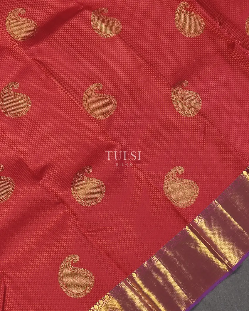 red-kanjivaram-silk-saree-t562474-t562474-e