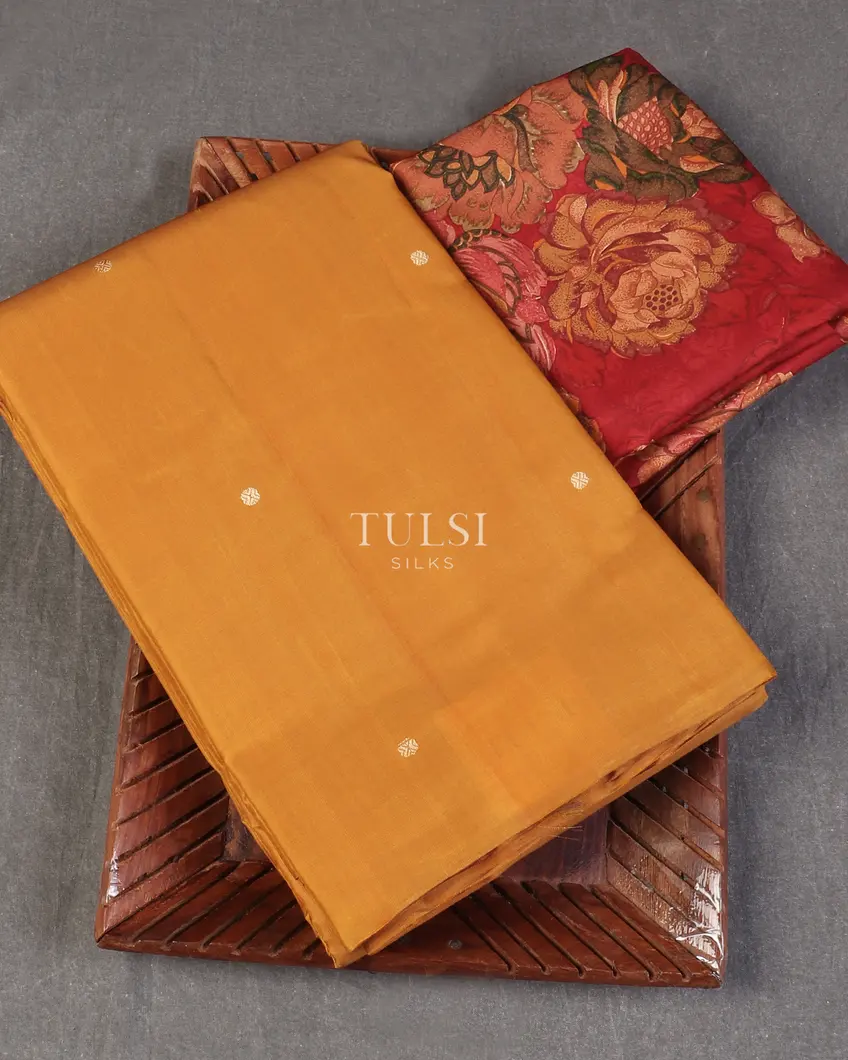 Yellow Kanjivaram Silk Saree T559555-image