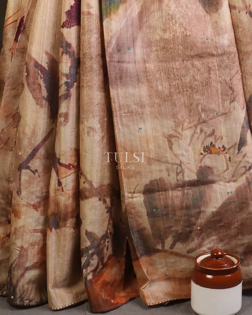 Beige Tussar Printed Saree T5643092