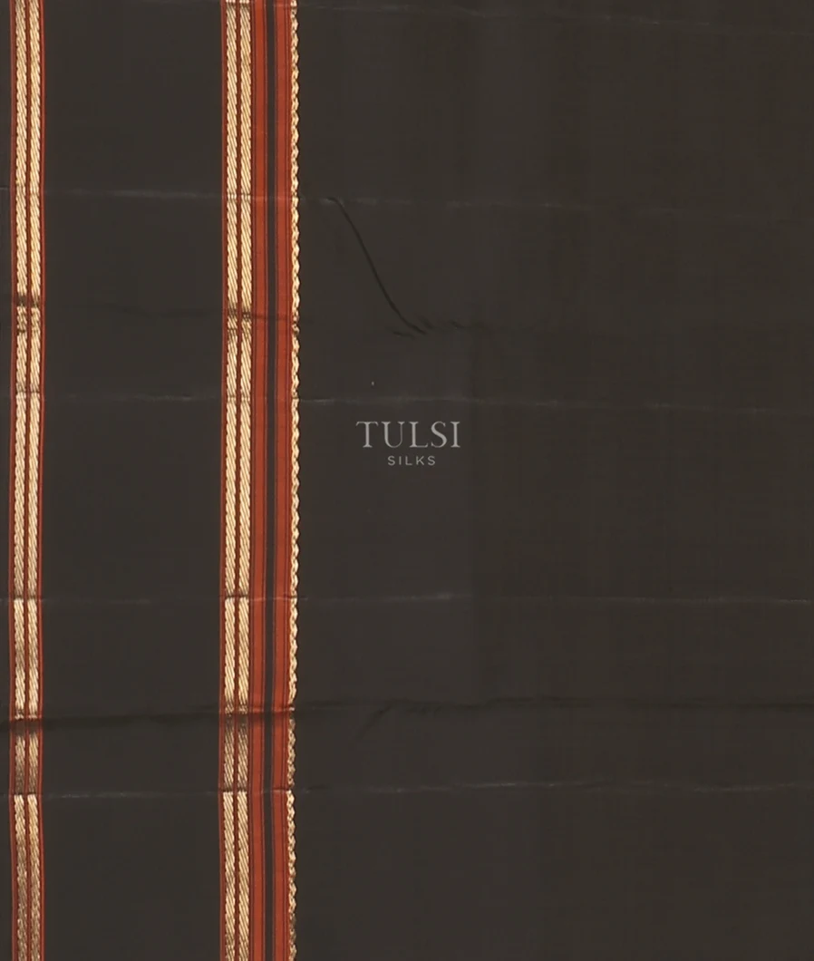 Off - White Kanjivaram Silk Saree T4934233