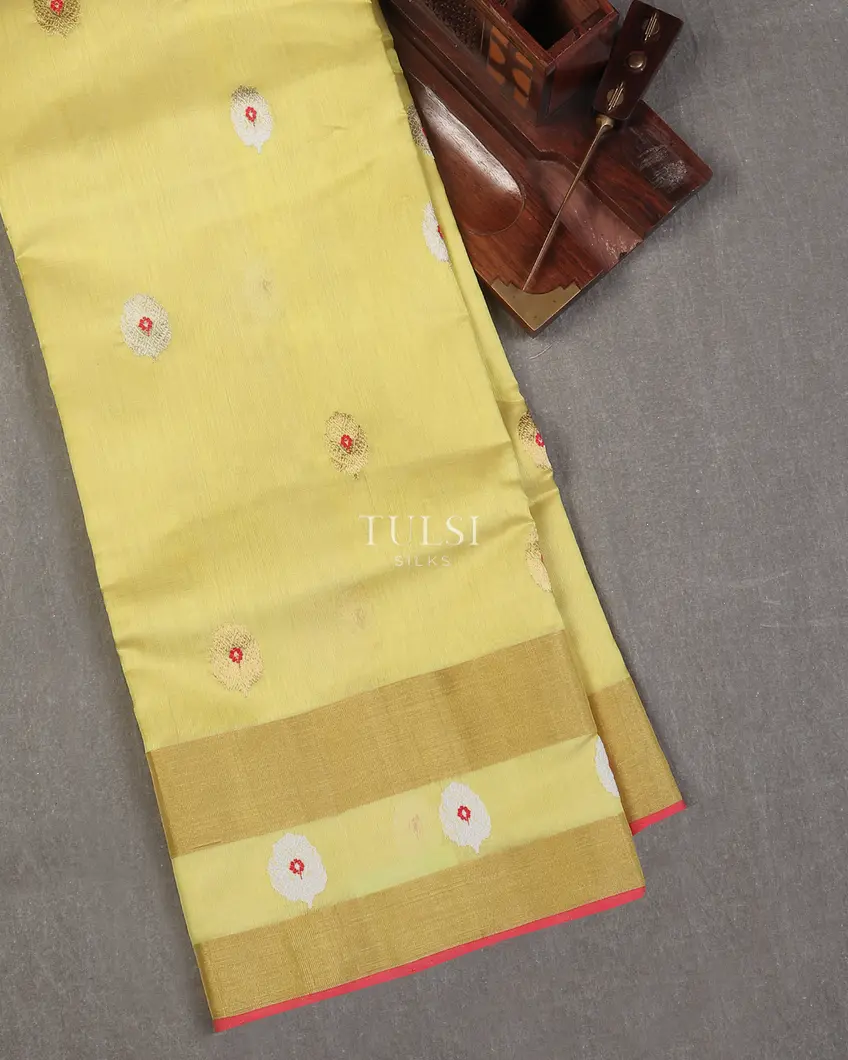 Buy Chanderi Silk Sarees online at a reasonable price - AMMK