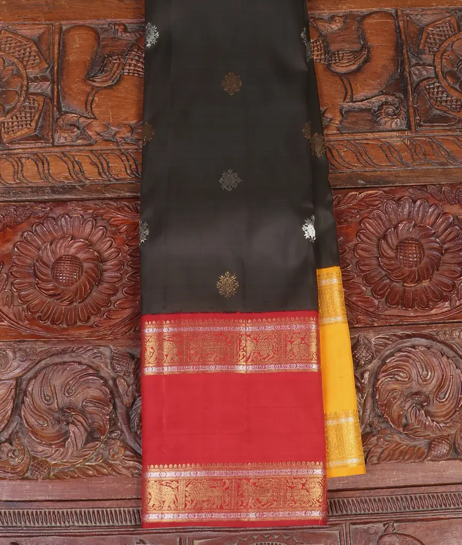 Black Kanjivaram Silk Saree T559560-image