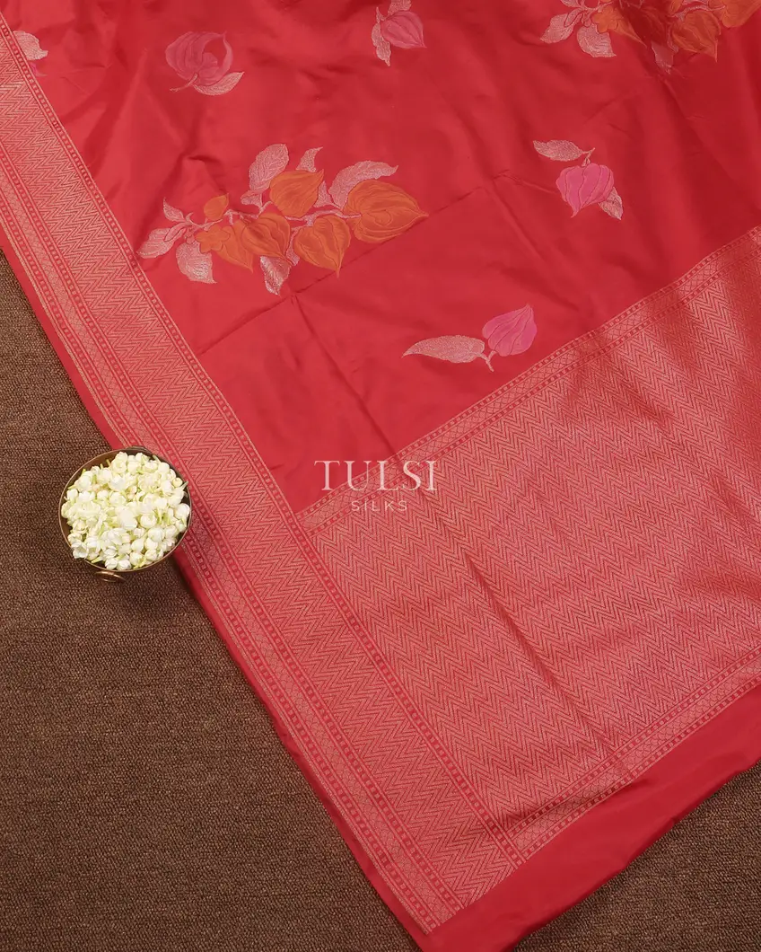 red-banaras-silk-saree-t567245-t567245-d