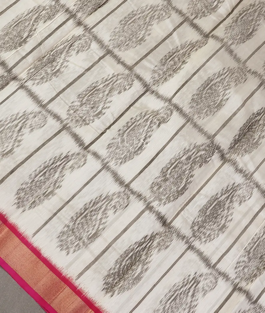 off-white-pochampalli-silk-cotton-saree-t555549-t555549-d