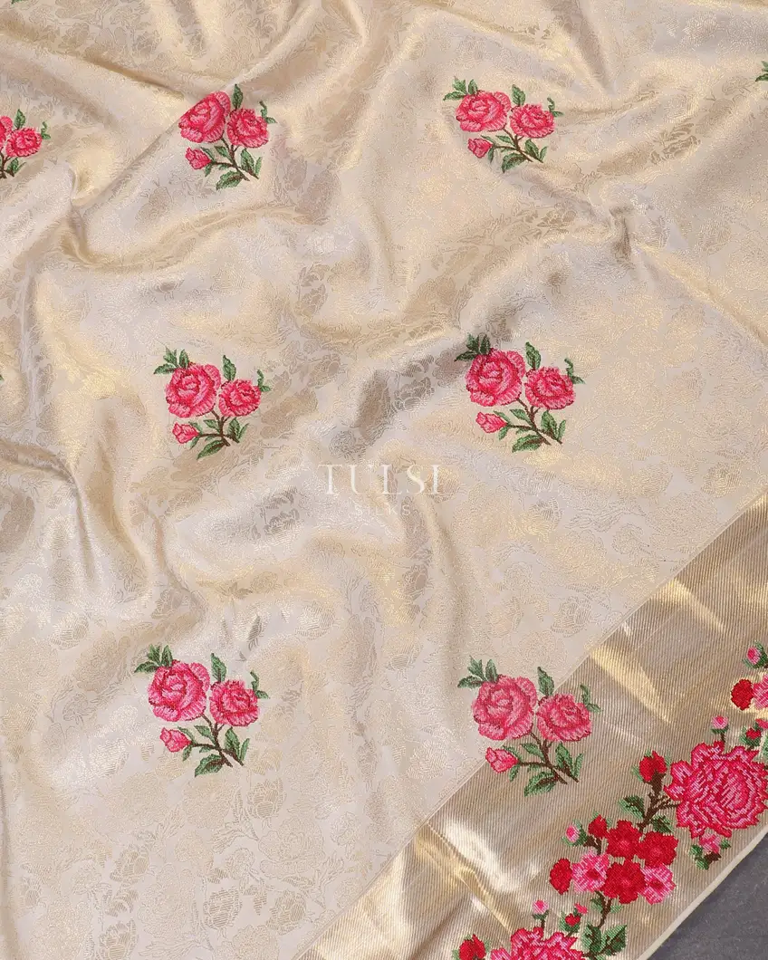 off-white-kanjivaram-embroidery-silk-saree-t565355-t565355-e