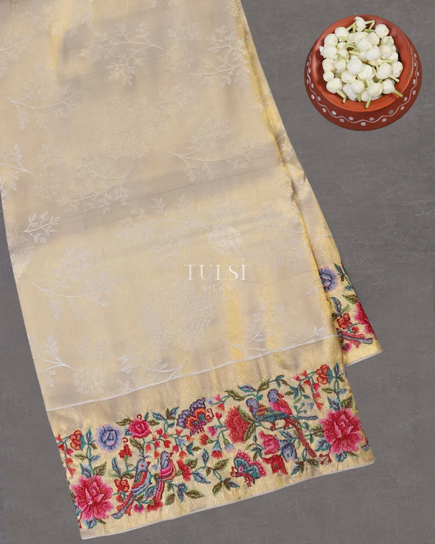 Off - White Kanjivaram Embroidery Silk Saree T572967-image
