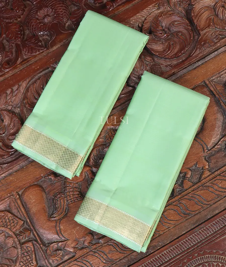 Green Handwoven Kanjivaram Silk Dhoti and Vastharam T567184-image