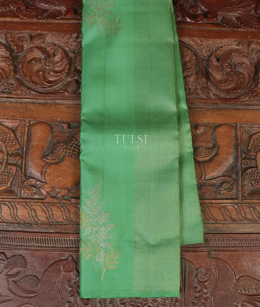 Green Kanjivaram Silk Saree T565600-image