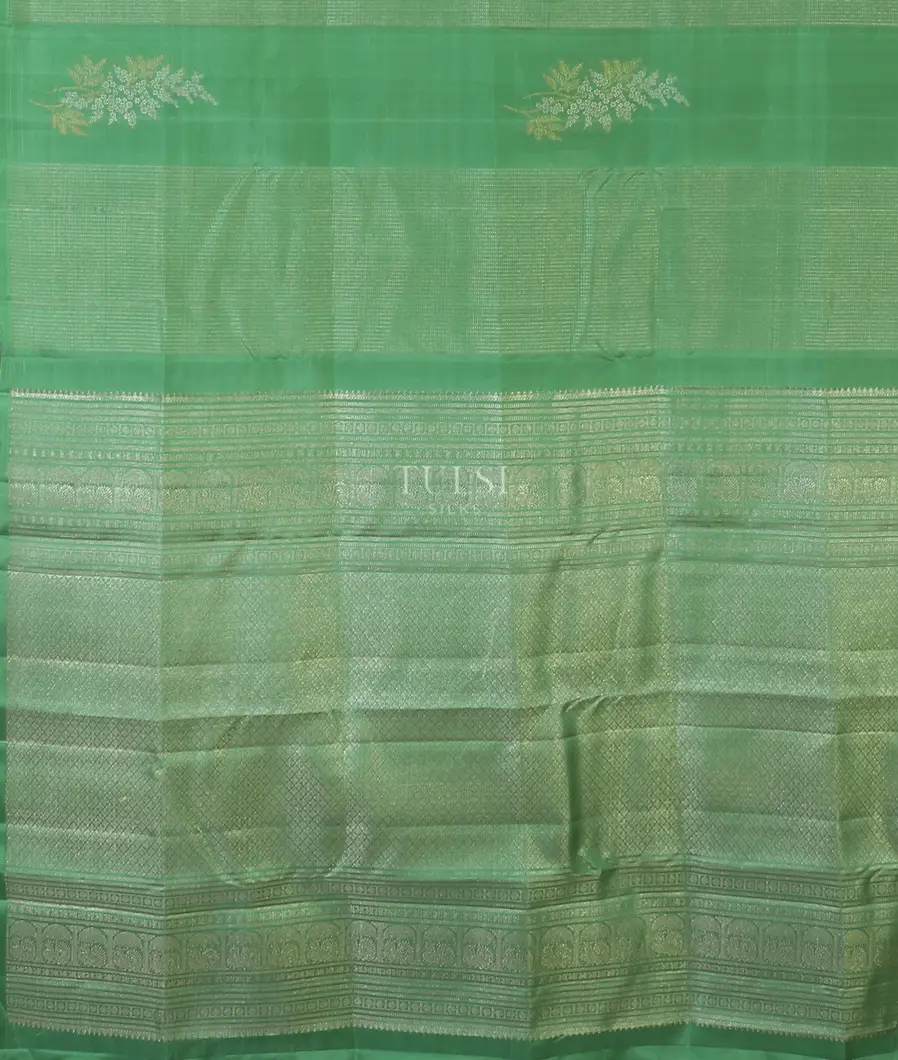 green-kanjivaram-silk-saree-t565600-t565600-d