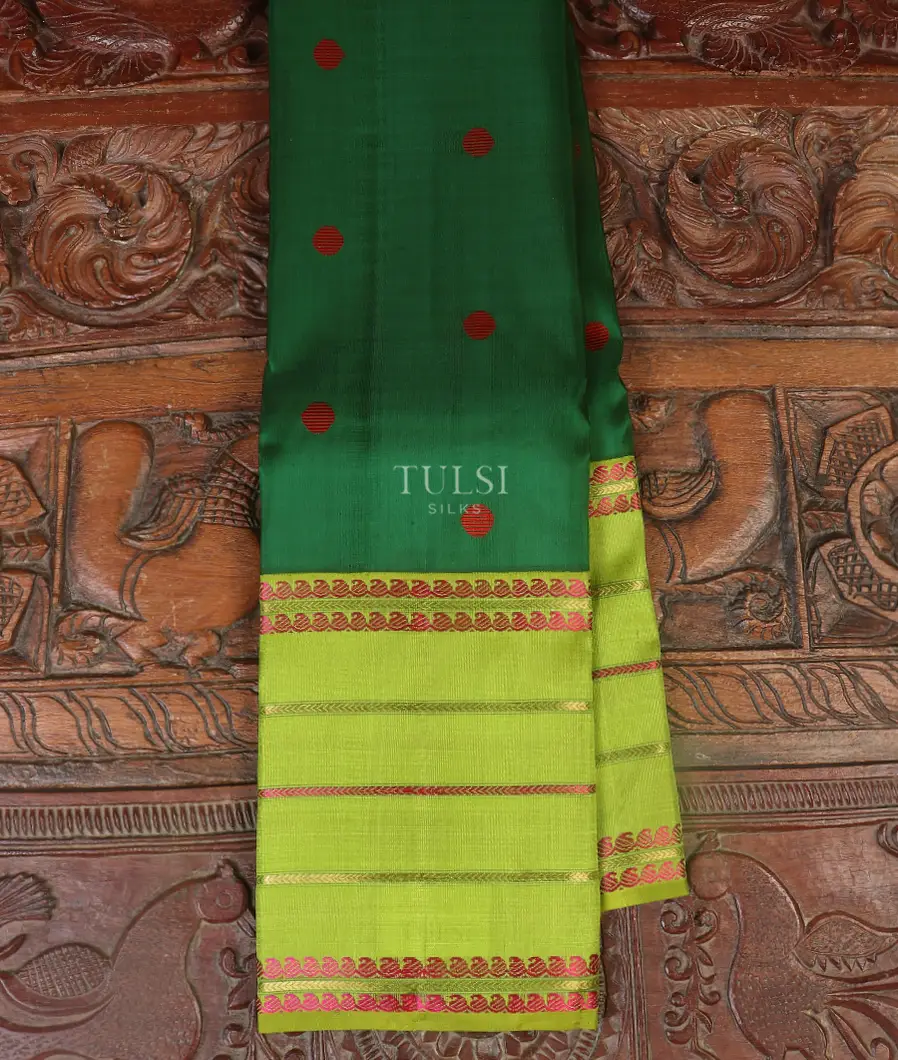 Green Kanjivaram Silk Saree T551895-image